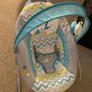 Ingenuity Baby bouncer